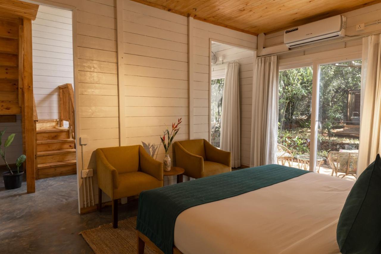 Larisa Resort Ashwem Мандрем Экстерьер фото