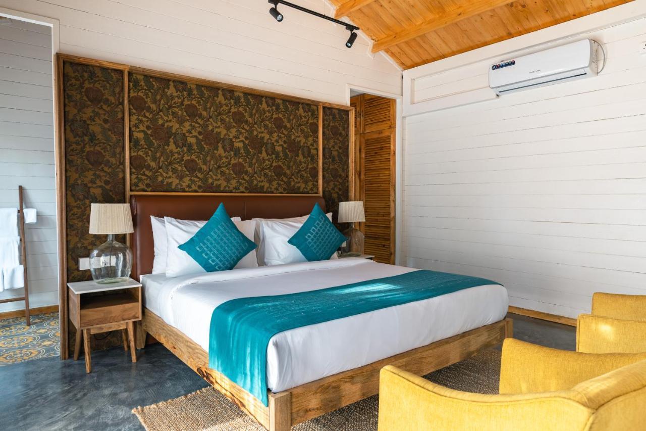 Larisa Resort Ashwem Мандрем Экстерьер фото