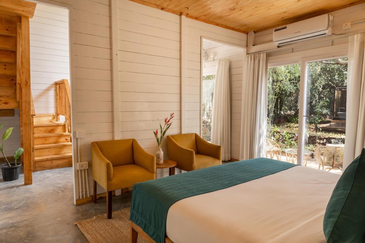Larisa Resort Ashwem Мандрем Экстерьер фото
